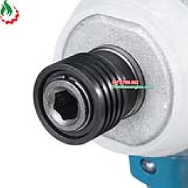 Máy bắn vít dùng pin 18V không chổi than kiêu Makita