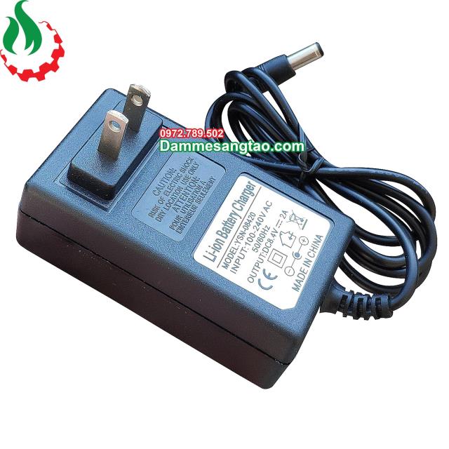 Sạc 2S 8.4V 2a dùng cho pin lion 3.7V