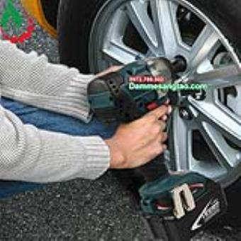Máy siết bulong dùng pin cao cấp 18V dùng pin Makita Bosch Dewalt Milwaukee
