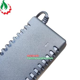 Sạc 6S 25.2V 2A dùng cho pin Li-ion 3.7V