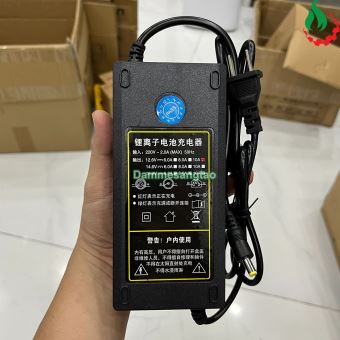 Sạc 3S 12.6V 10A dùng cho pin Li-ion 3.7V (Có quạt)