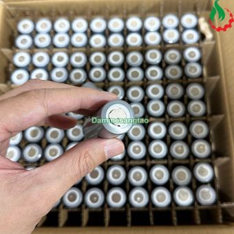 Cell pin 21700 LG INR21700M50L Li-ion 3.7V 5000mAh 3C - Xả 15A