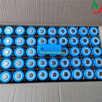 Cell pin sắt 32800 3.2V LiFePo4 7000mah Xả 20A