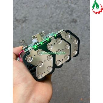 Pin Dekton 21V M21-B6000EVE 6AH chân pin Makita