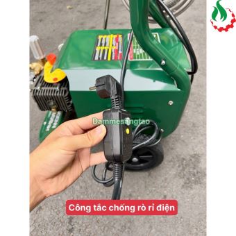 Máy Rửa Xe Chỉnh Áp Dekton DK-HPW2500 điện 220V (Xịt Cao Áp)