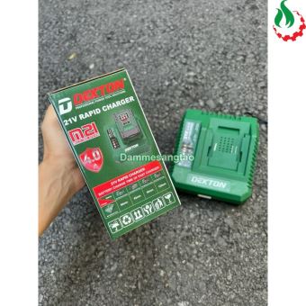 Sạc pin Dekton 21V M21-S40Plus (4.0A) chân pin Makita