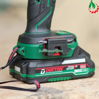 Máy khoan pin 21V Dekton M21-ID1385PRO 85Nm (Chống giật cổ tay)