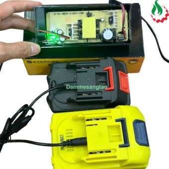 Sạc pin STARKER 21V SK-ADTF3A 2 cổng adapter 3A có quạt