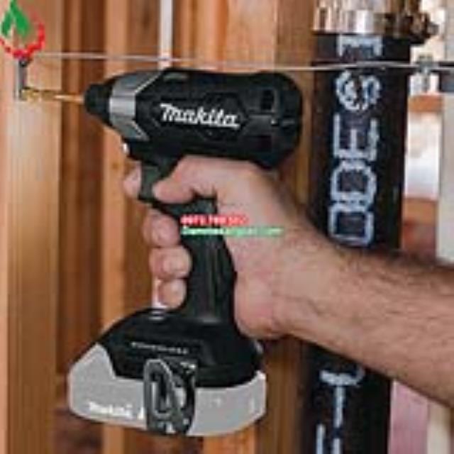 Máy bắn vít dùng pin Makita XDT15