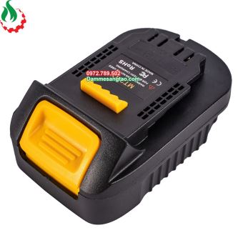 Đế chuyển pin Makita 18V cho máy Dewalt 18V