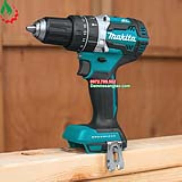 Máy khoan pin makita 18V XPH12