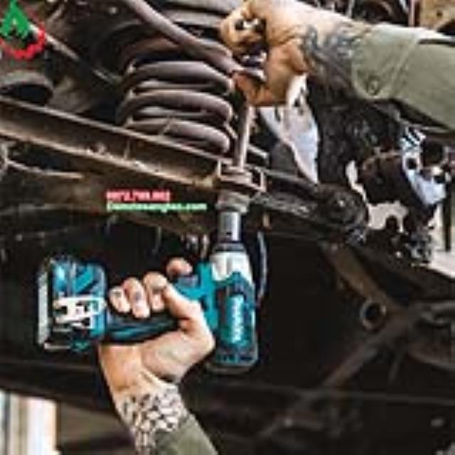 Máy siết bulong dùng pin Makita TW141D