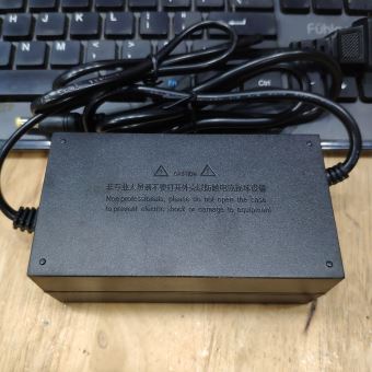 Sạc 1S 4.2V 10A dùng cho pin Li-ion 3.7V (Có quạt)