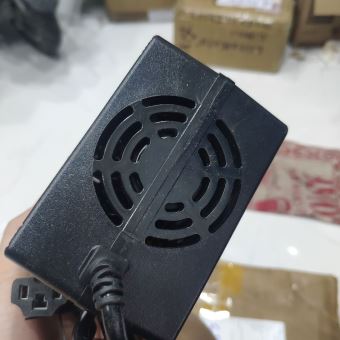 Sạc 8S 29.2V 10A dùng cho pin sắt Li-Fe 3.2V (Dùng chung với sạc 7S 29.4V)