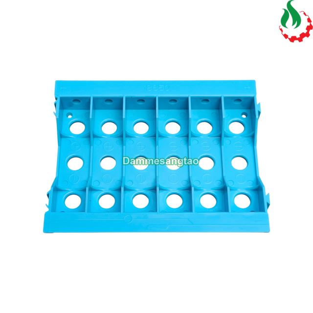 Khay cân bằng pin 18650 ghép nối với nhau được